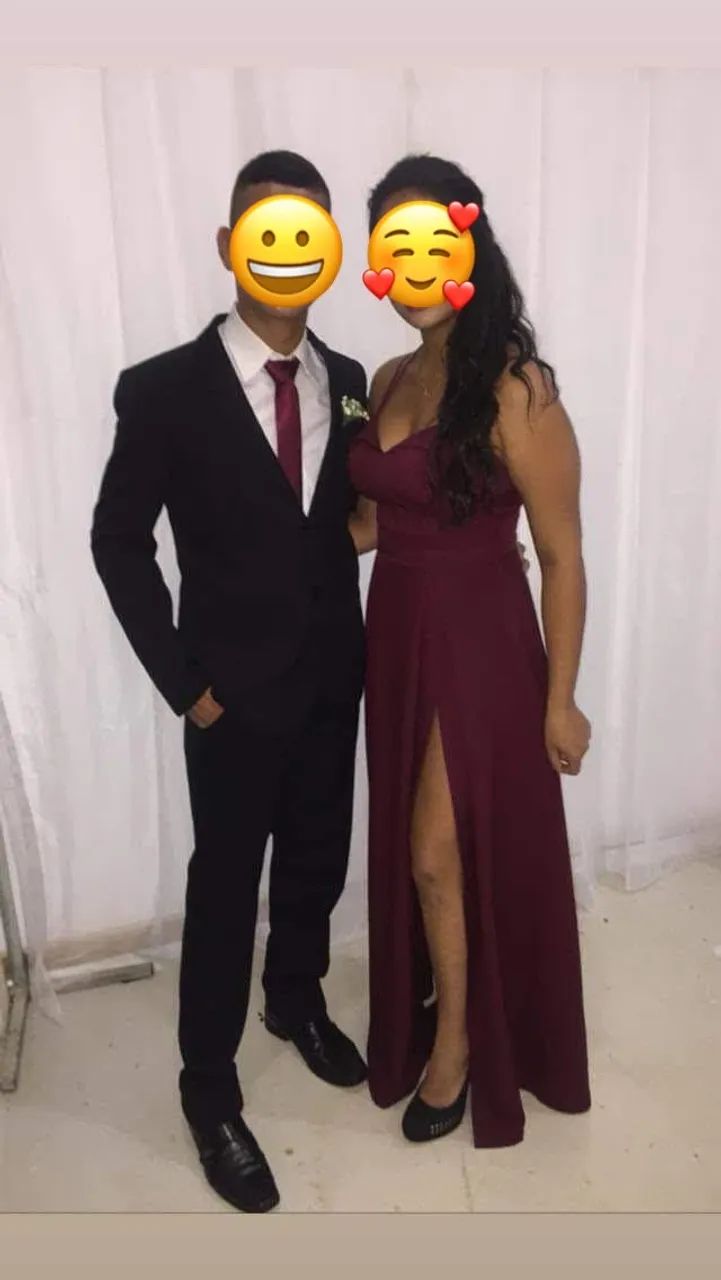 VESTIDO DE MADRINHA DE CASAMENTO - BORDÔ - Foto 2
