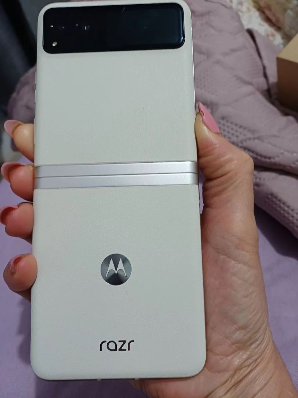 Smartphone Motorola RAZR 40 - Foto 5