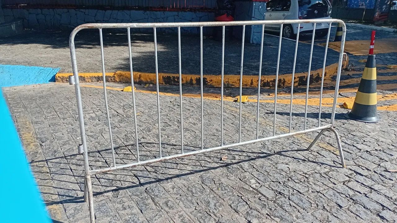 10 Grades de contenção65115402669443122