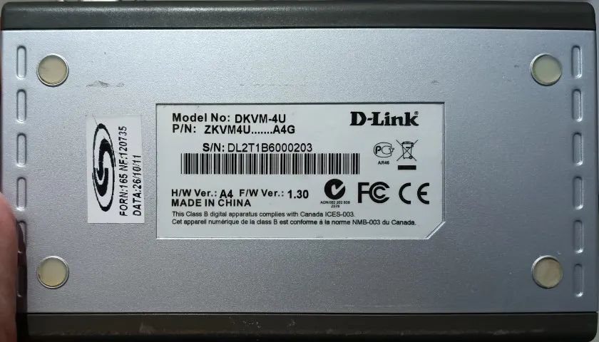 Chaveador Switch Kvm 4 Portas Vga Mouse Teclado - Foto 2