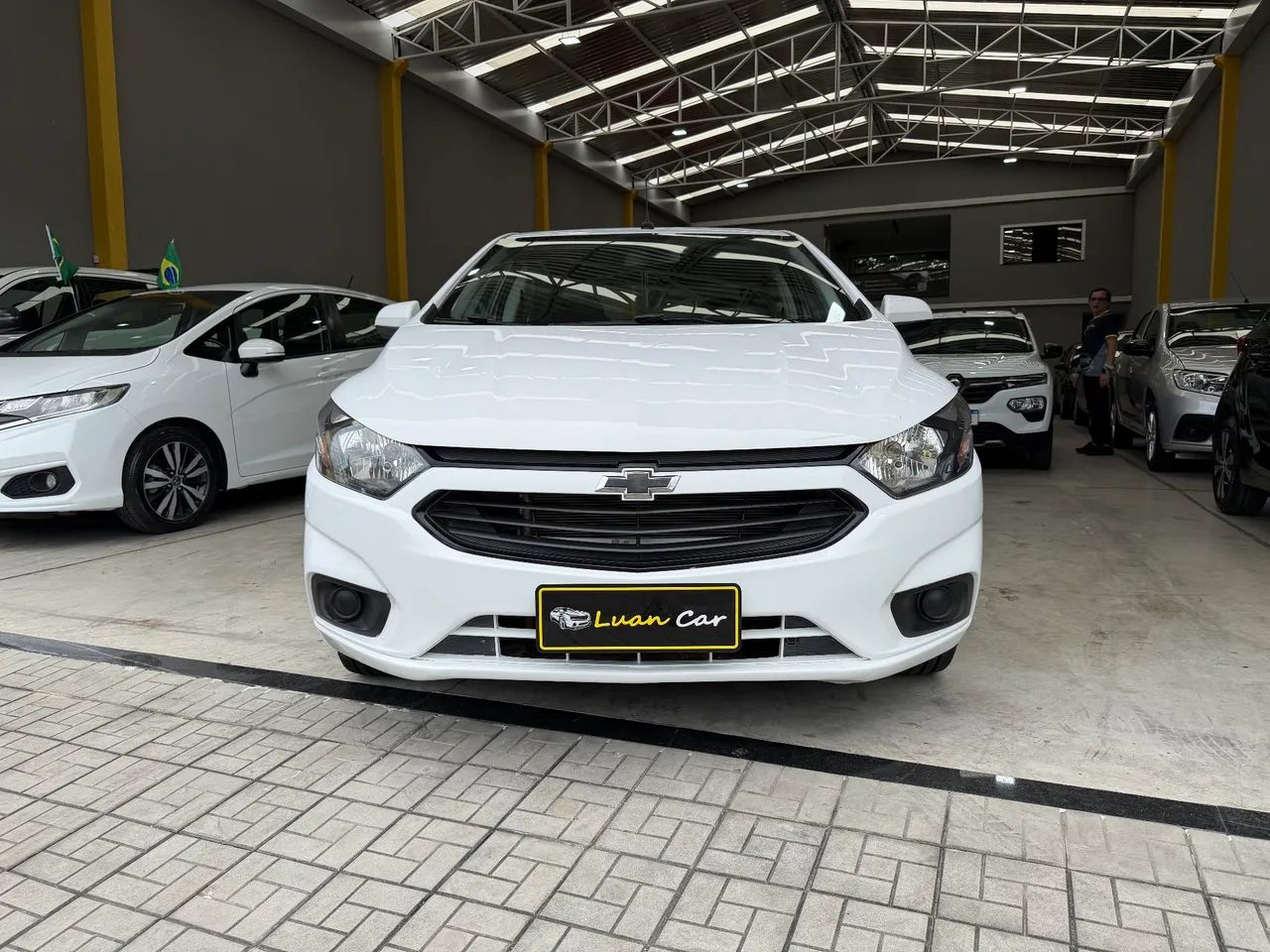 Chevrolet Joy Plus 1.0 8V 4P Flex MEC 2020 - Foto 2