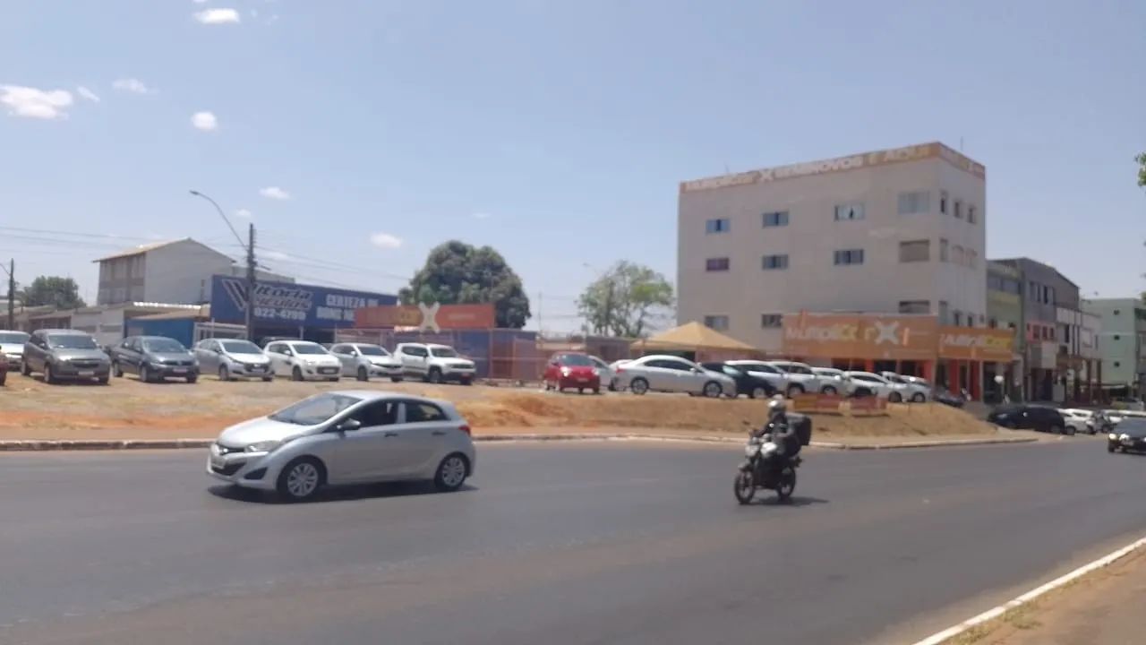 PRÉDIO NA QUADRA 32 DO SETOR LESTE - EXCELENTE OPORTUNIDADE DE INVESTIMENTO E RENDA!!! - Foto 4