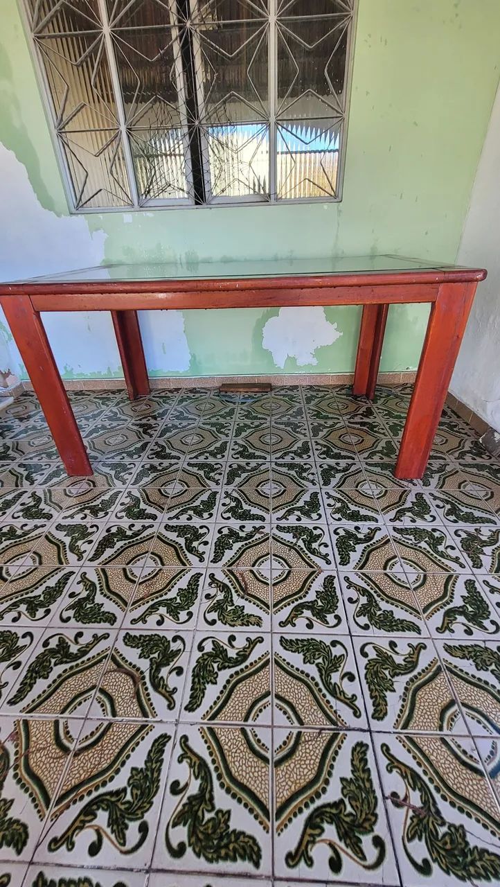 Mesa madeira com tampo de vidro - Foto 4