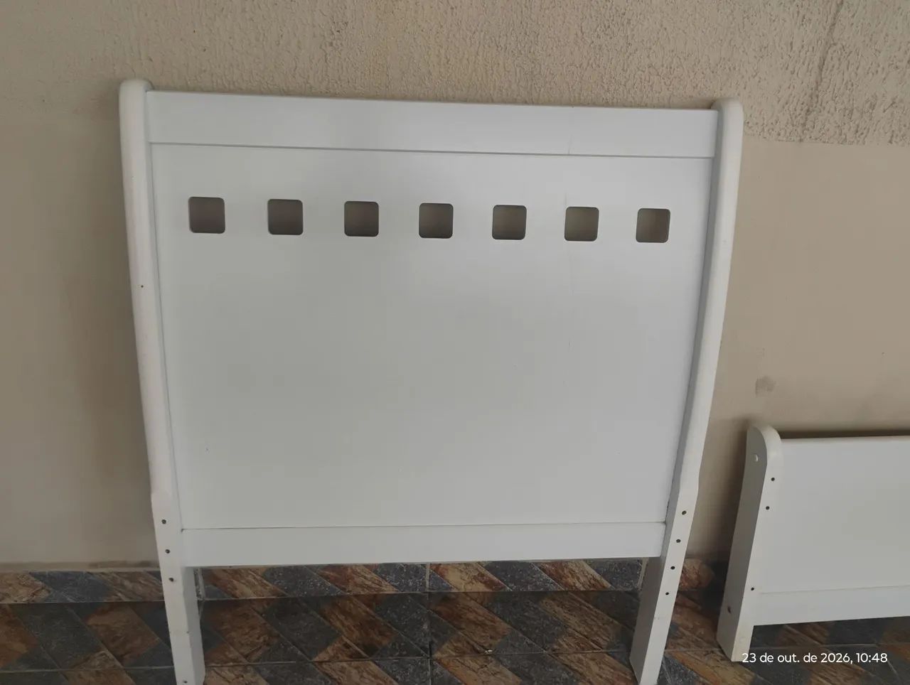Cama solteiro branca  - Foto 2