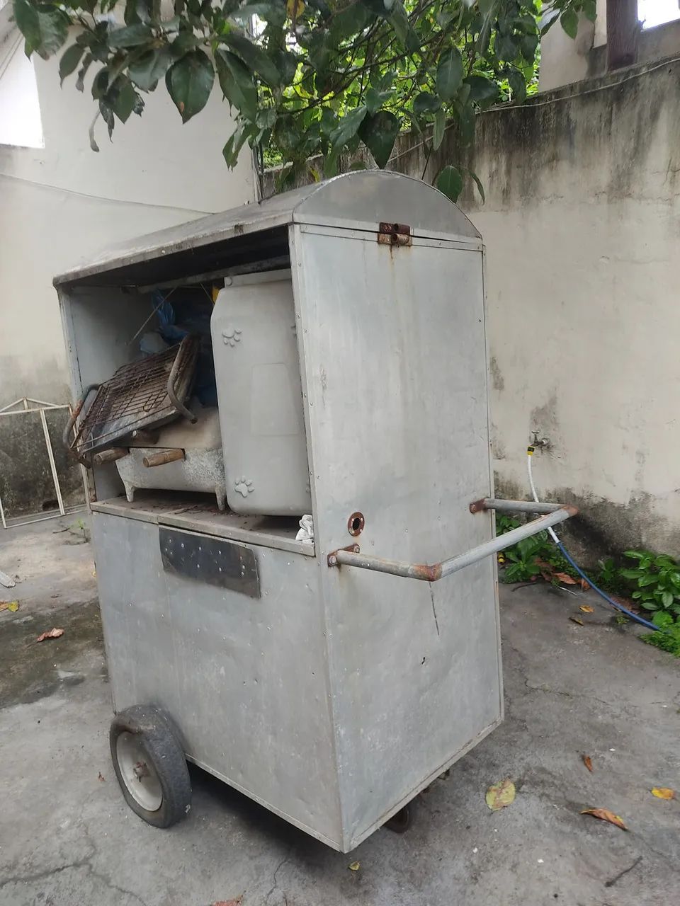 Doa-se carrinho para lanches 