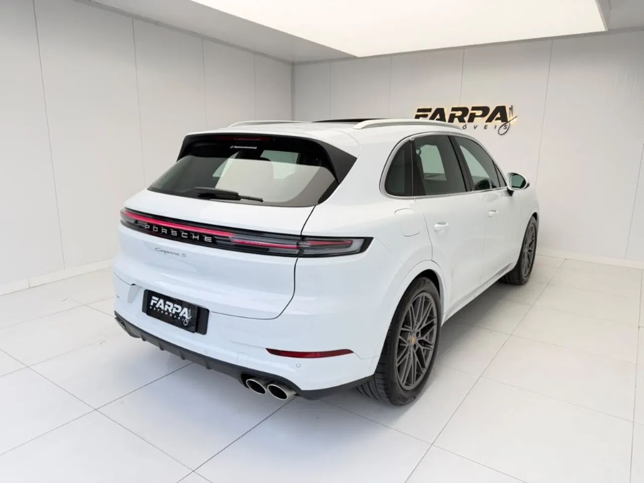 Porsche Cayenne S 4.0 V8 474cv 2024 - Foto 4