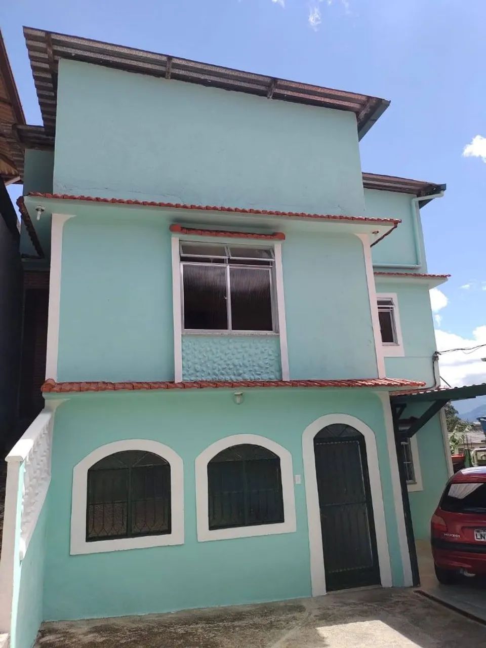 Vendo imóvel com duas casas 
