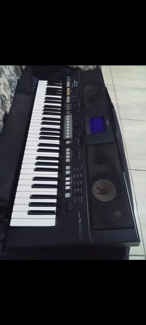Teclado Yamaha psr.650