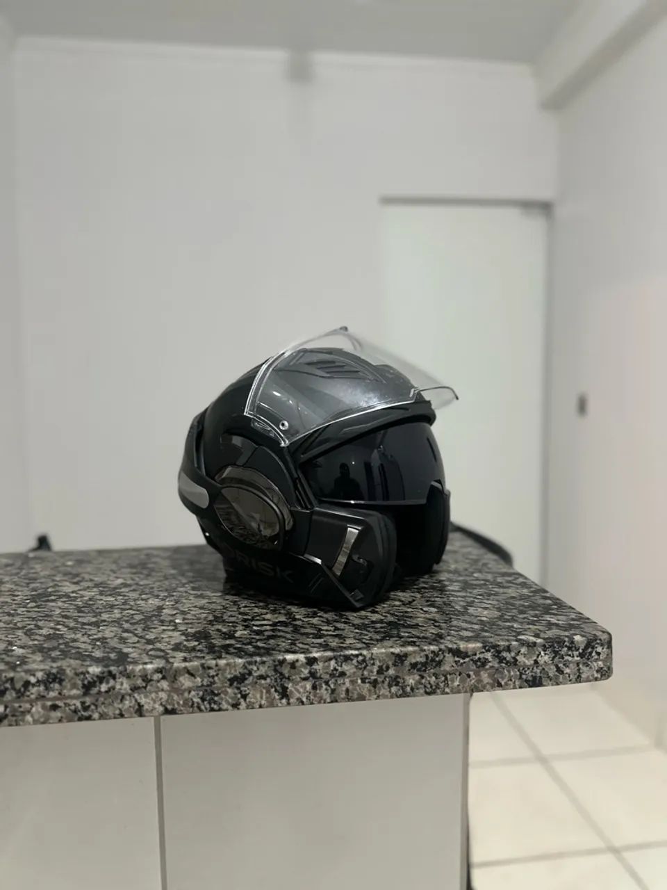 Capacete Norisk Avenger
