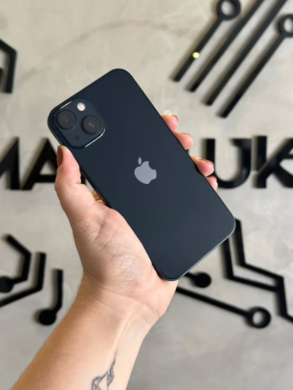 ? iPhone 13 Midnight - 128GB  