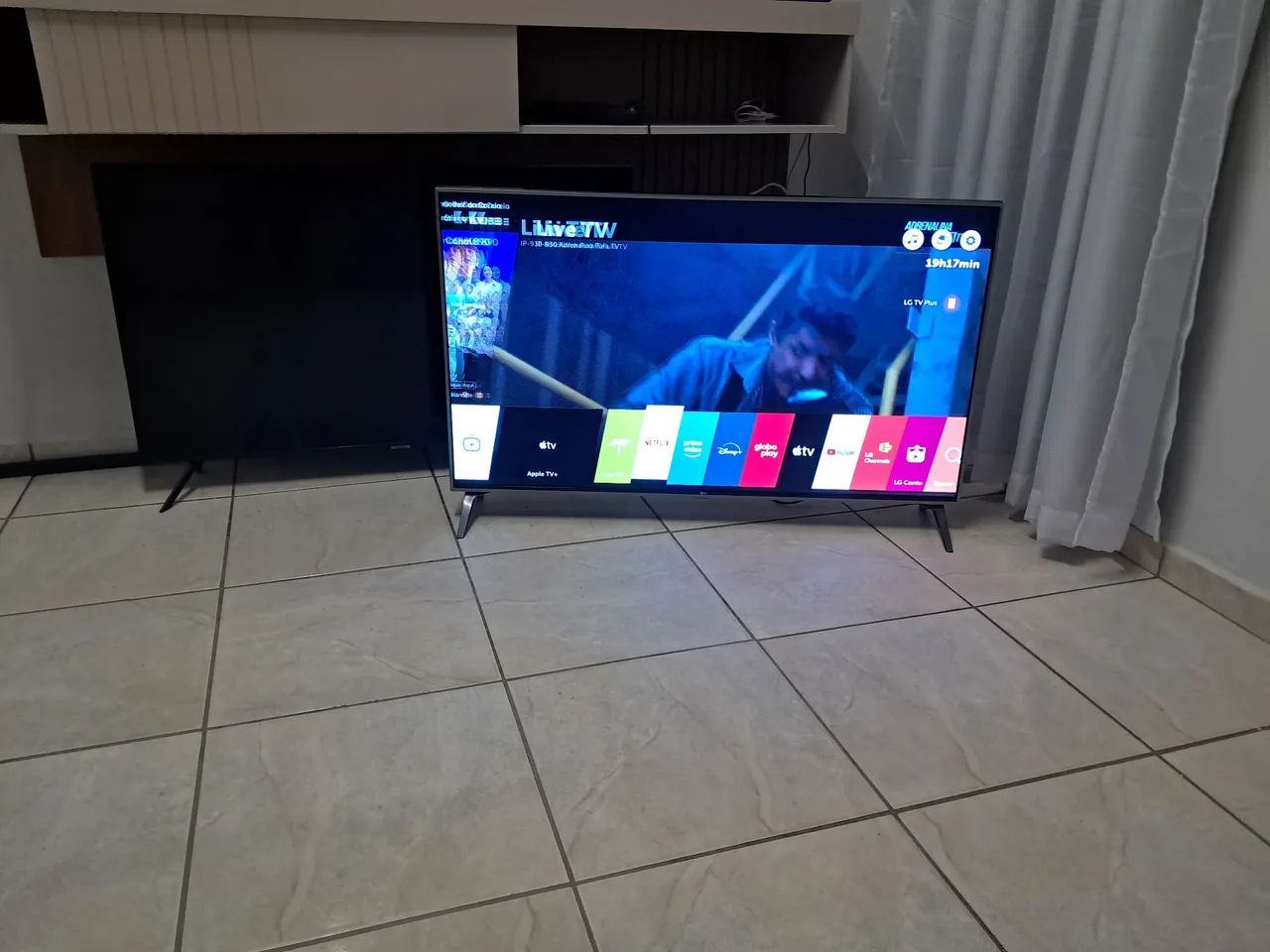 Tv Lg smart 49uj7500  - Foto 2