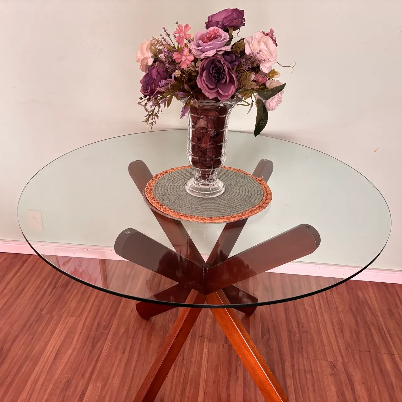 Mesa de jantar da Tok Stok de vidro para - Foto 2