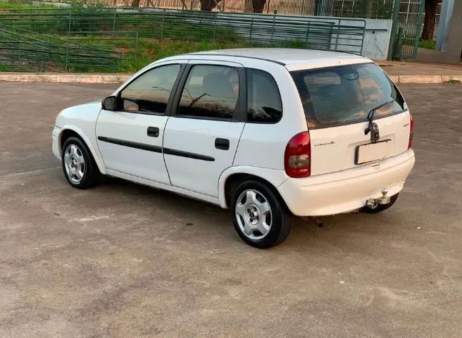 Chevrolet Corsa Wind 1.6 MPFI 4P 2000 - Foto 4