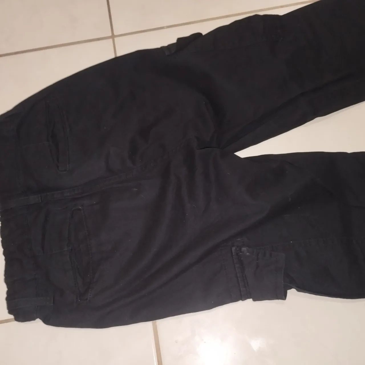 Calça cargo preta  - Foto 2