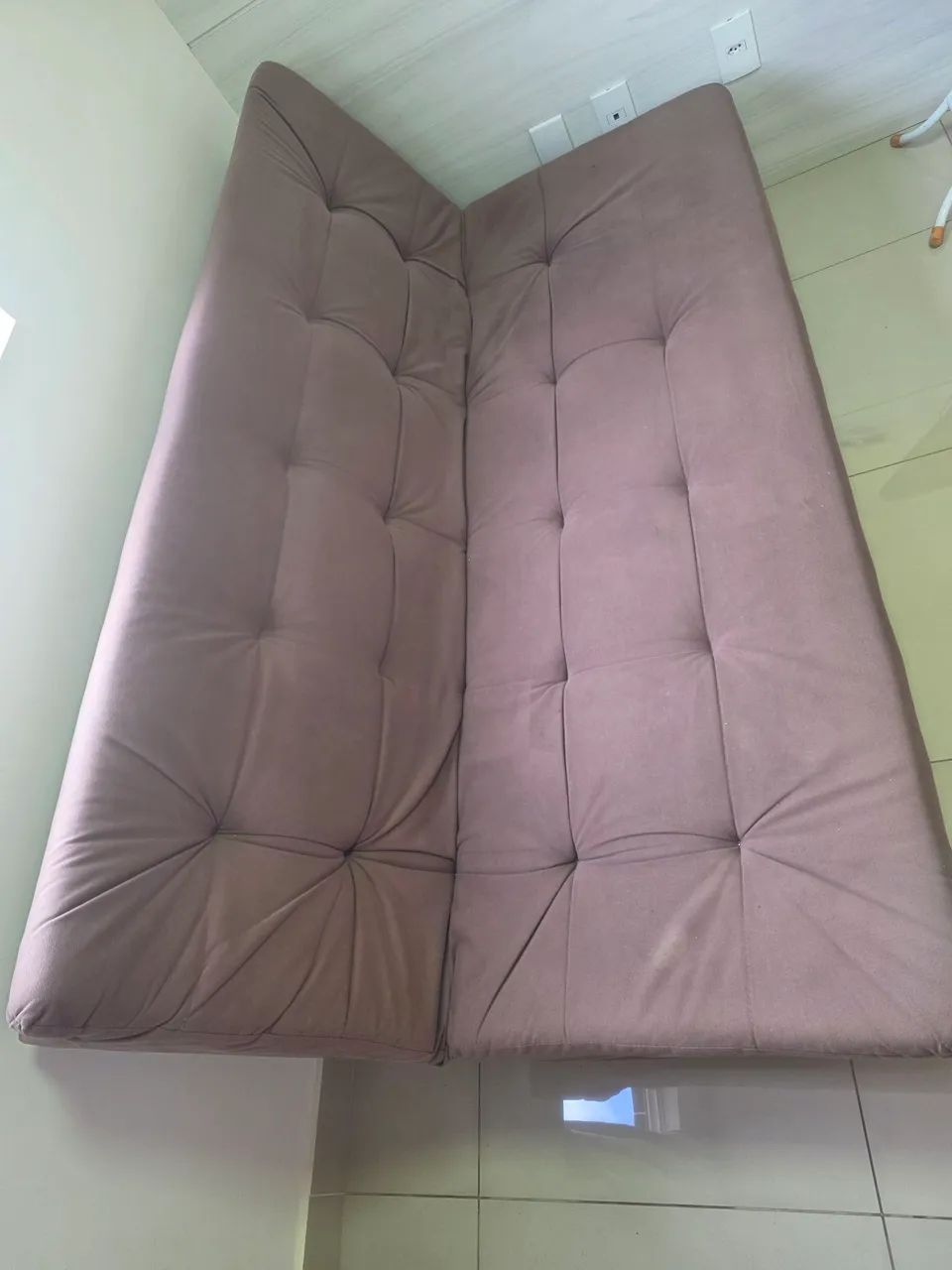 Sofá que vira cama de casal  - espuma super confortável  - Foto 2