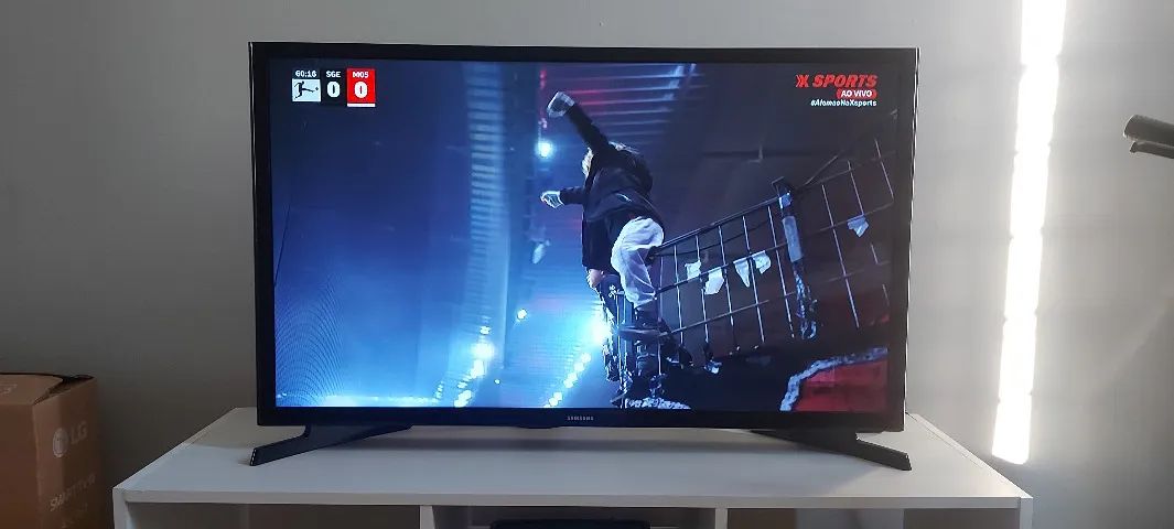 Tv Smart Samsung 32" - Excelente Desempenho