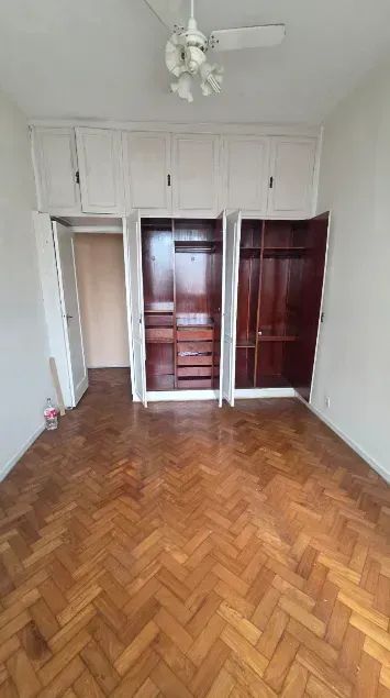 APARTAMENTO COM 2 QUARTOS E DEPENDÊNCIA COMPLETA NO MARACANÃ - Foto 3