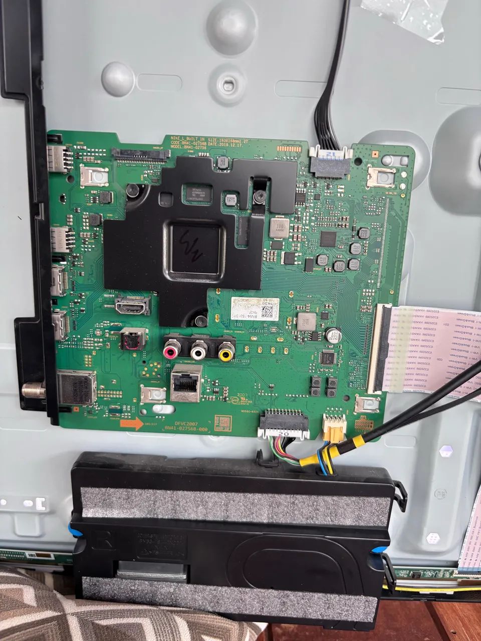 TV 50 pol. Samsung UN50TU8000G | C/ DEFEITO | RETIRADA DE PEÇAS  - Foto 3