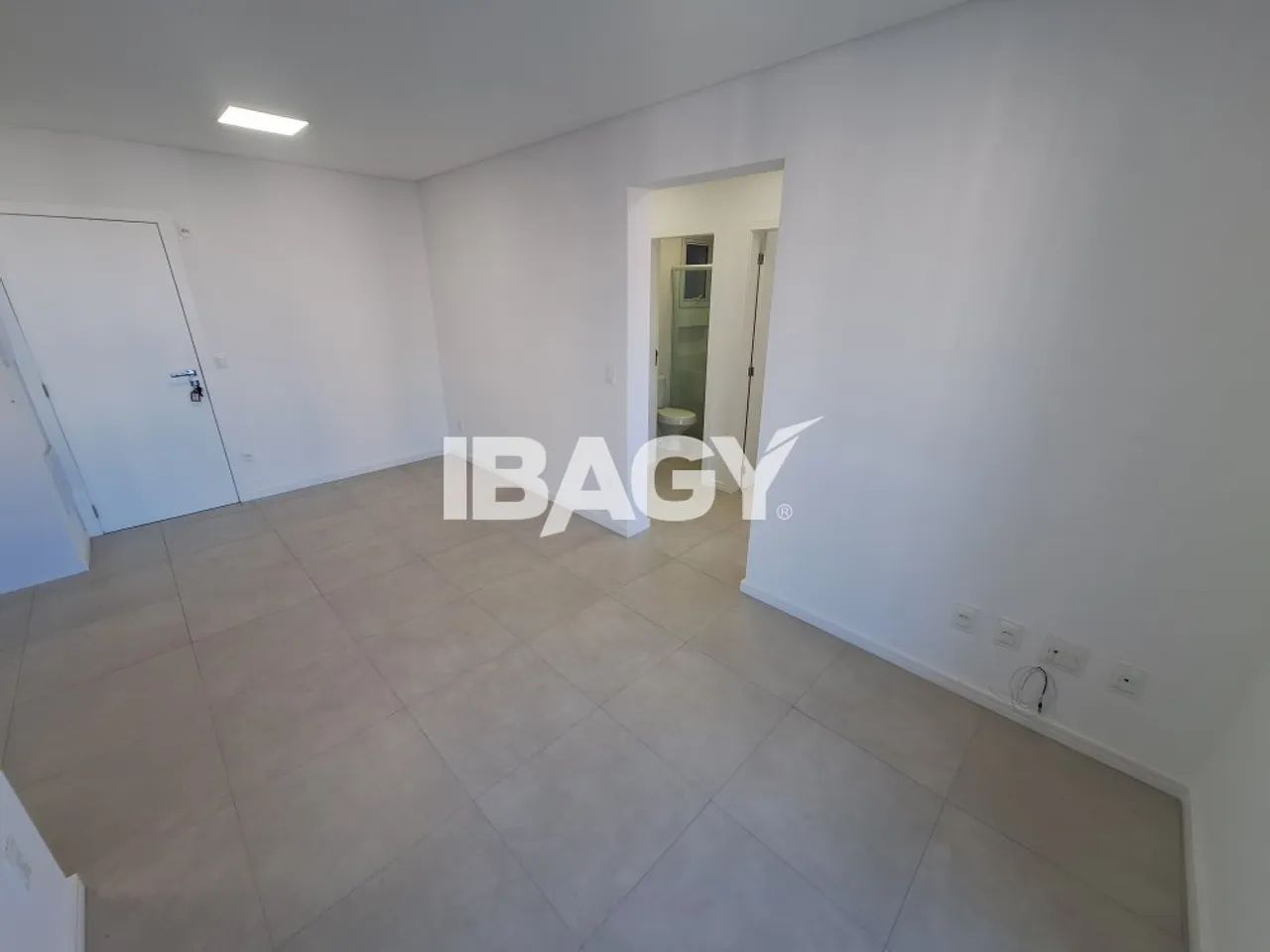 Excelente Apartamento 2 dormitório(s) em Capoeiras - Florianópolis - Foto 4