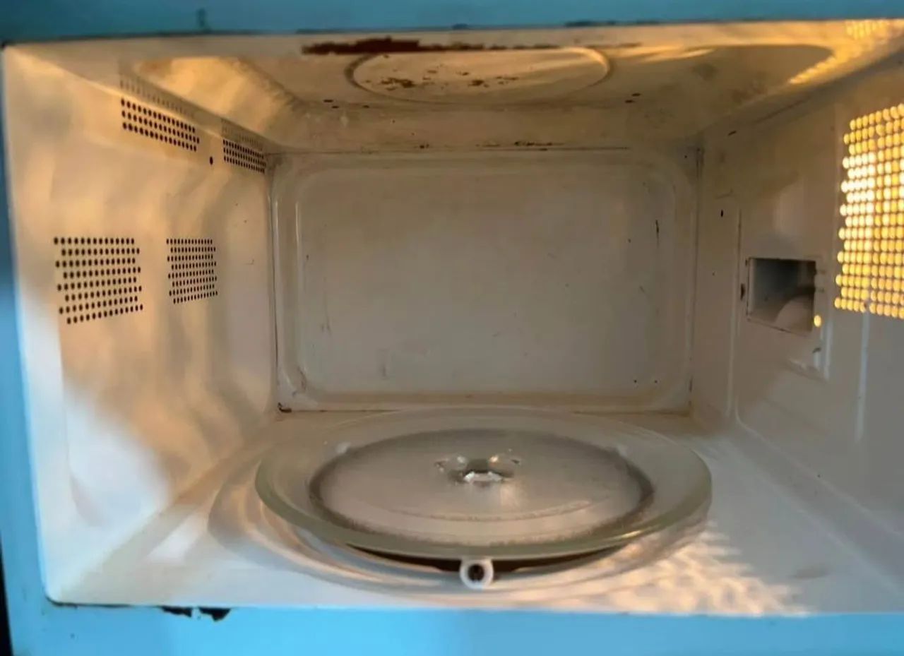 MICRO-ONDAS PHILCO ESPELHADO - Foto 5