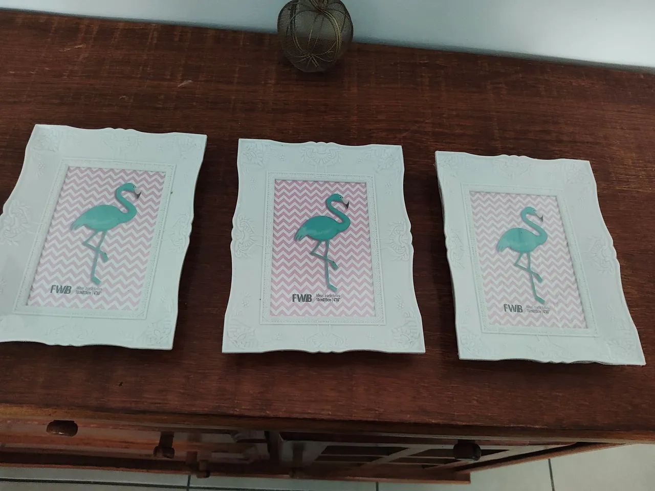 Vendo três quadrinhos 10,0 cada 
