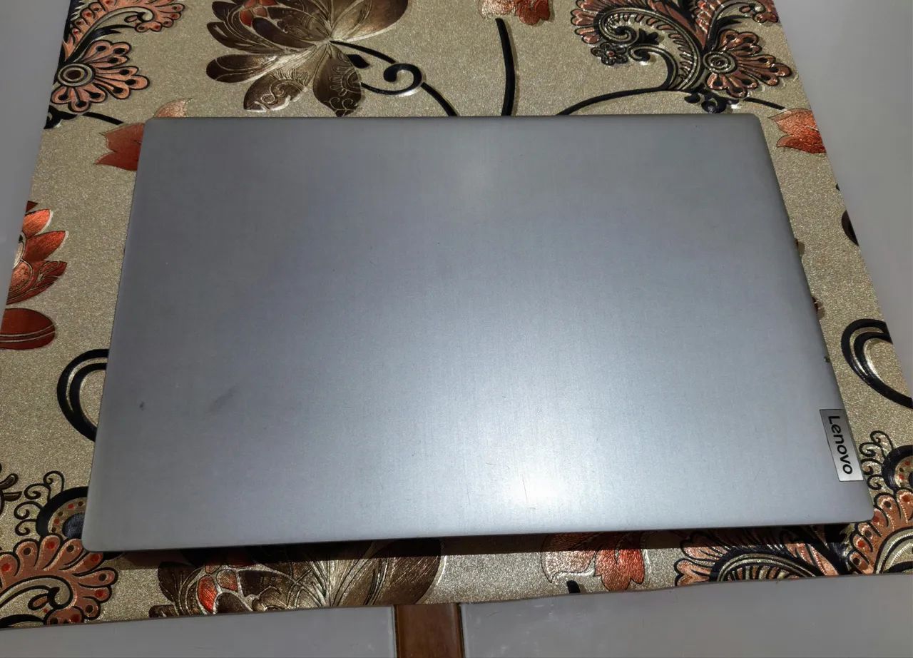 Notebook Lenovo IdeaPad 3 15IGL05  - Foto 2