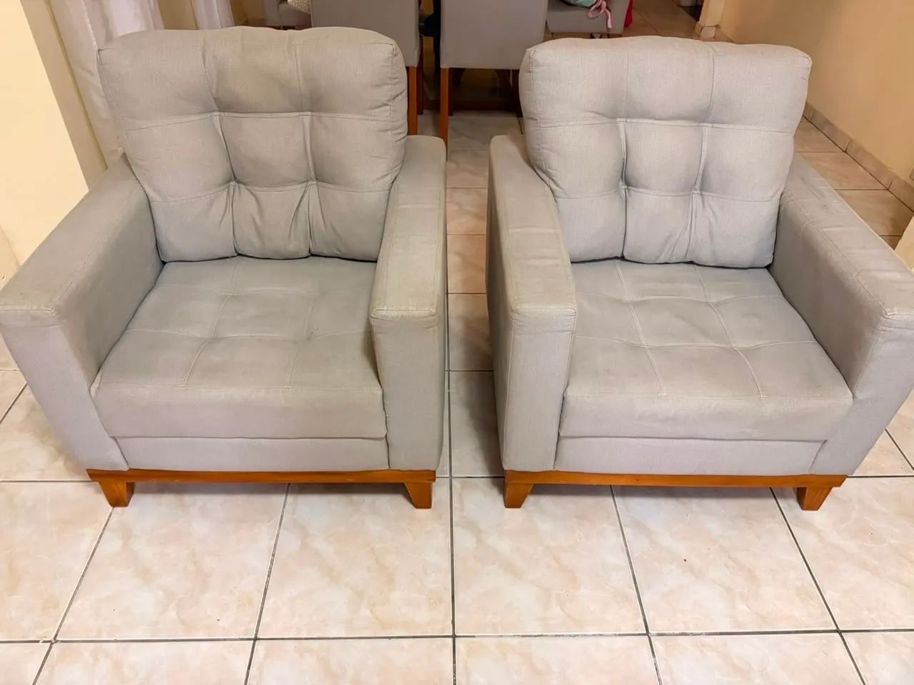 Sofá Retrátil Reclinável e Poltronas  - Foto 2