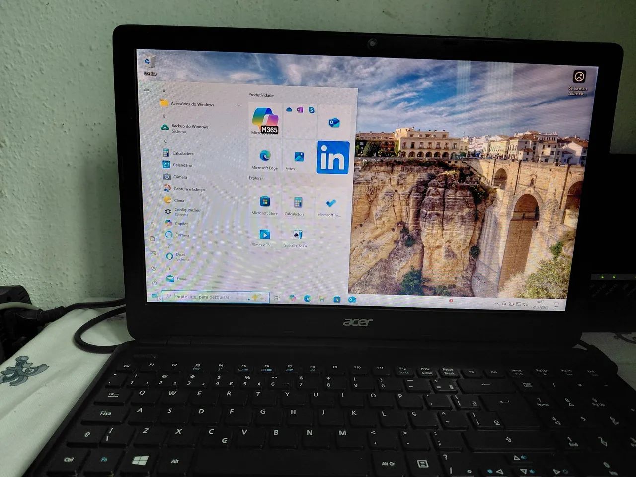Notebook Acer  - Foto 3