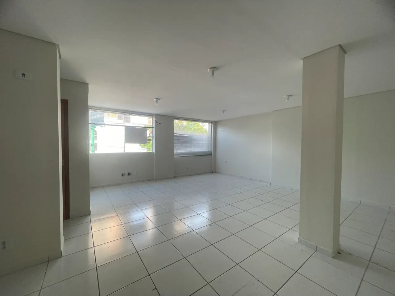 Sala comercial na Rua Santos Dumont com 56m² | Maringá-PR - Foto 5