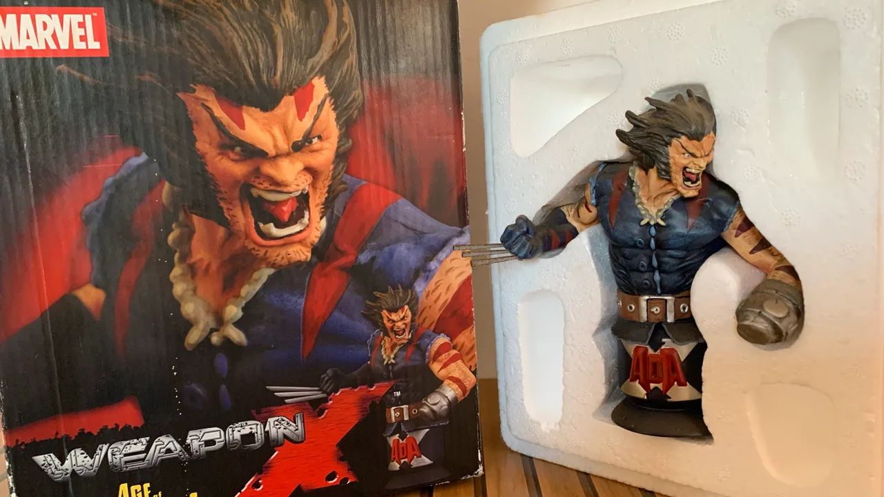 Busto Wolverine Arma X - Era do Apocalipse (Edição Limitada Diamond Select)