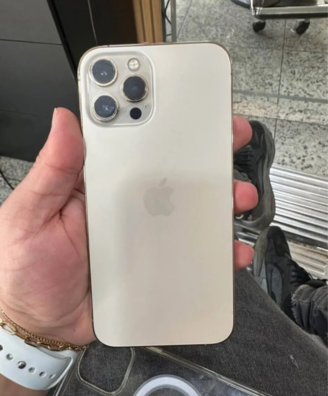 Iphone 12 pro max original 