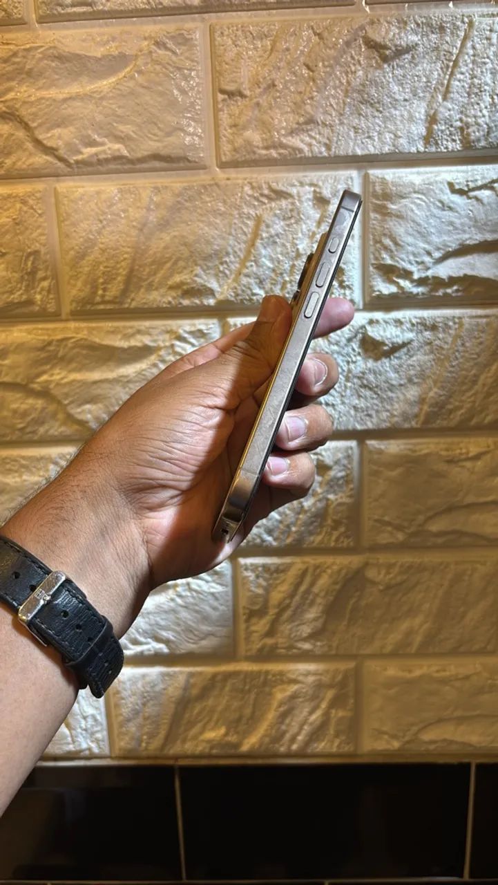 iPhone 16 pro  - Foto 5