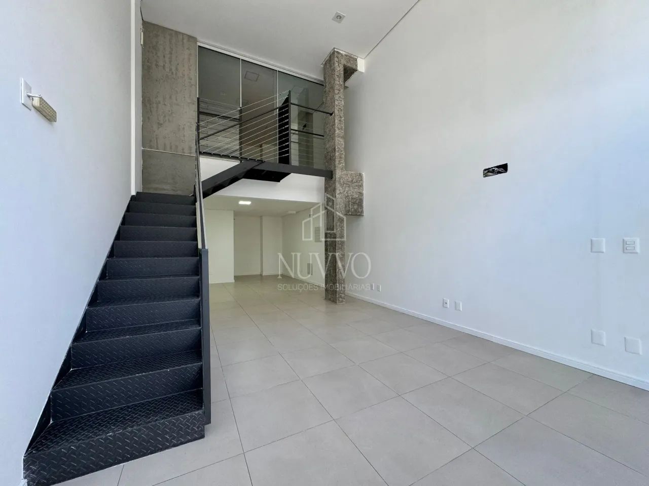 Loja comercial disponível locação anual em Jurerê - Foto 4