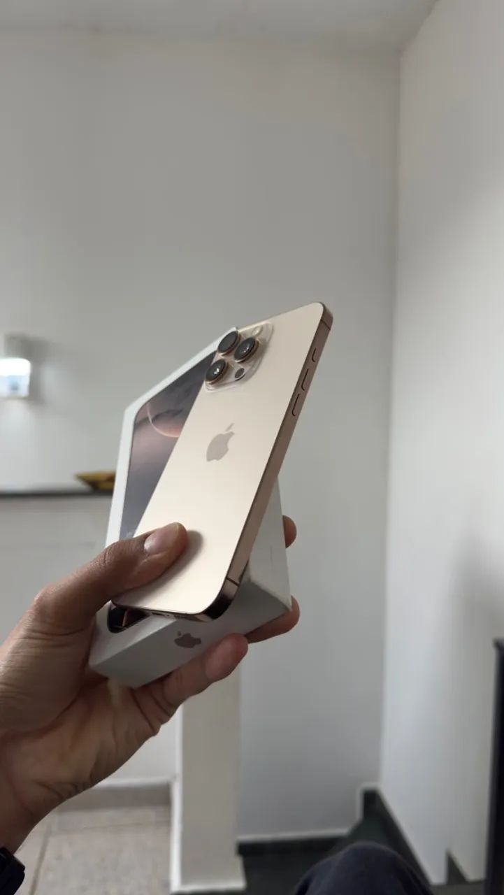 iPhone 16 pro max - 256gb - Foto 3