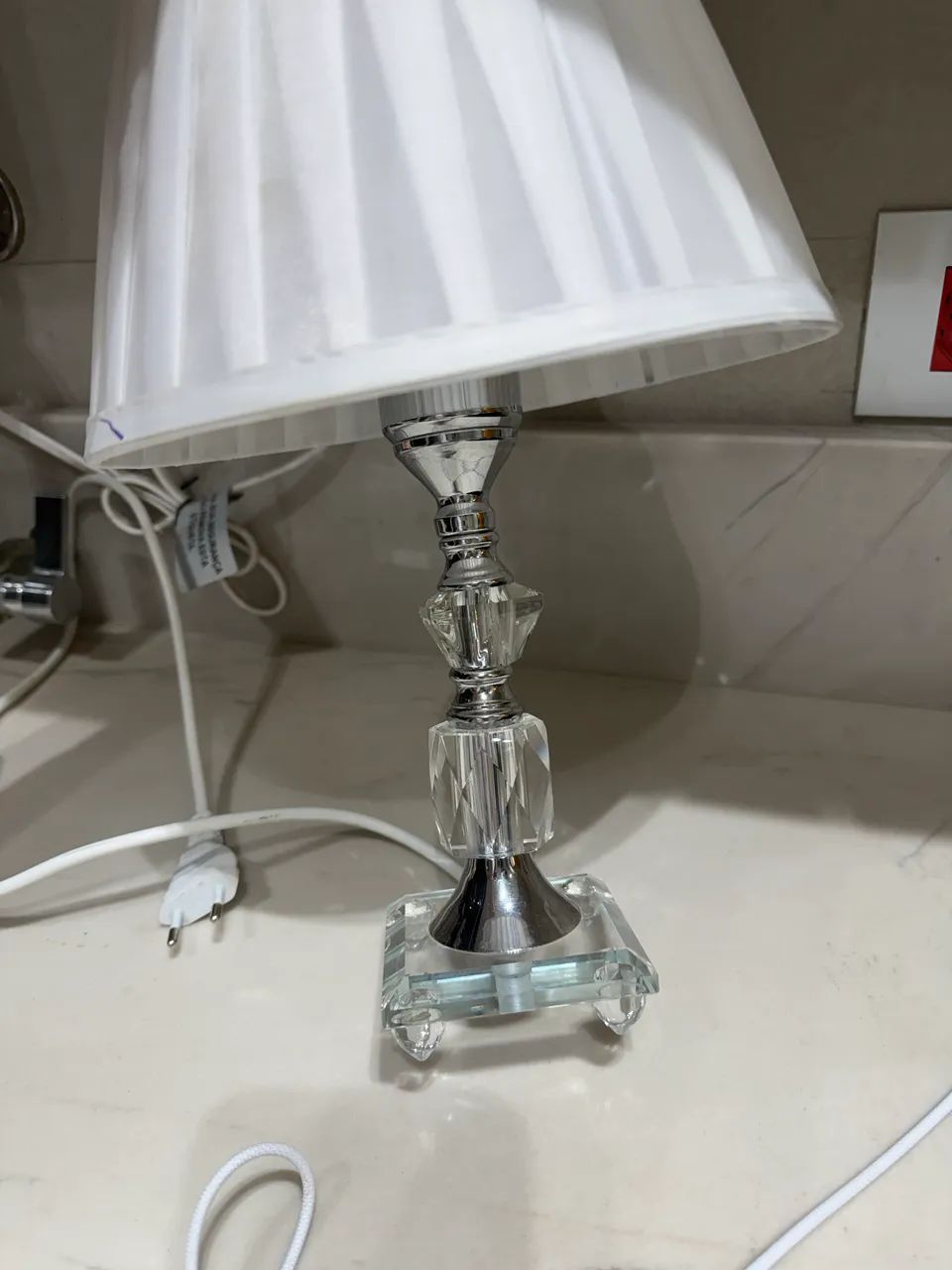 Abajur cúpula tecido branco  - Foto 5