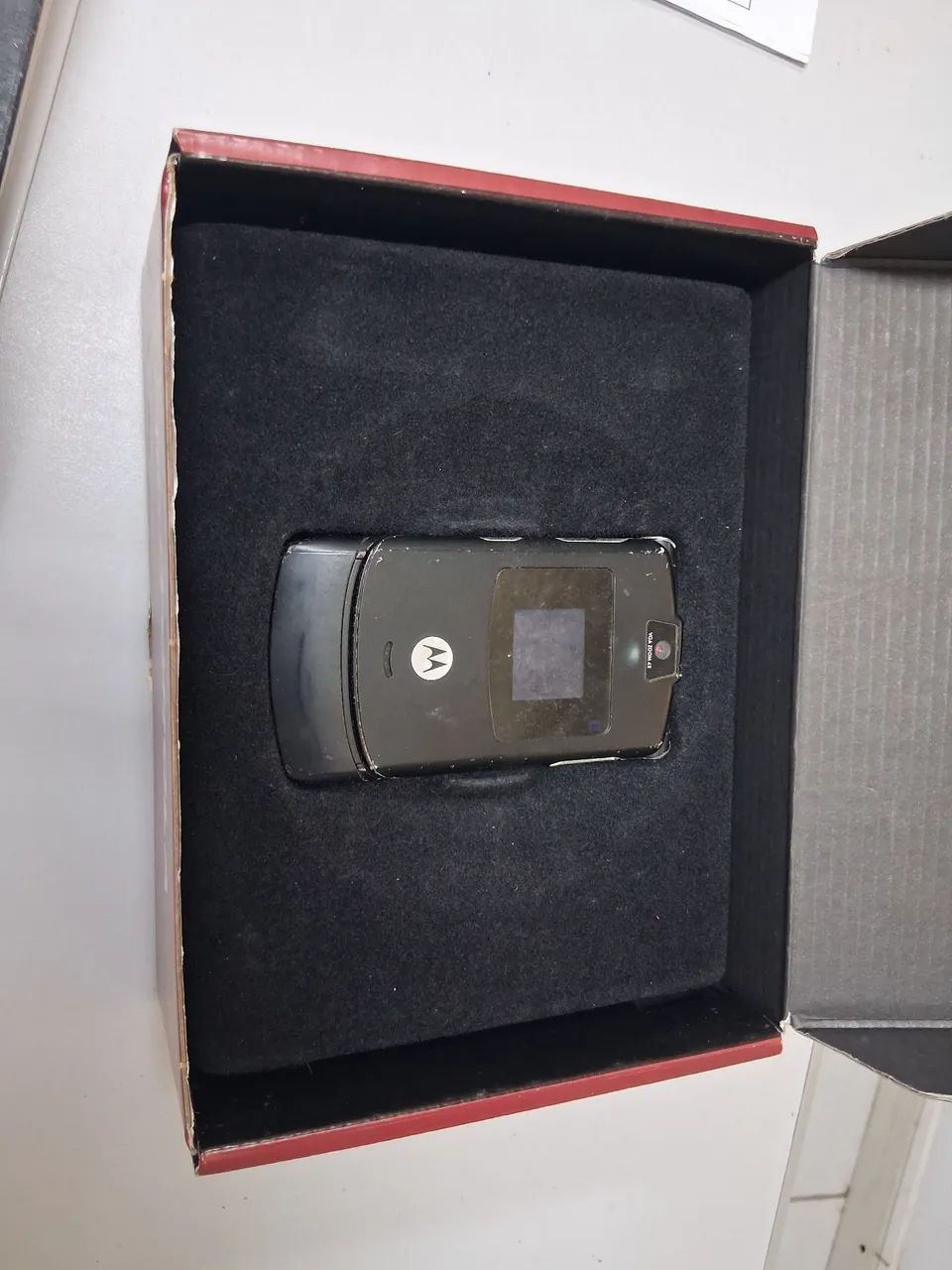 Motorola V3 antigo.  - Foto 2