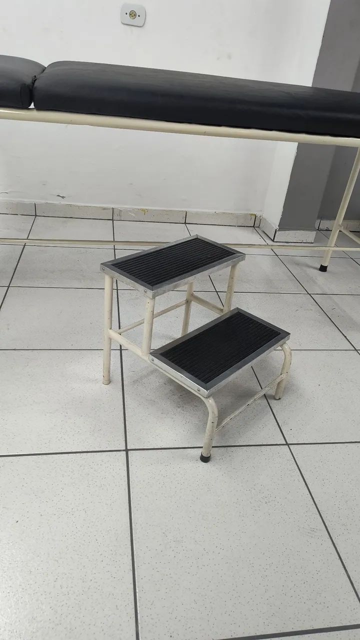 Maca Tubular Com Cabeceira Regulável  + Escada  - Foto 4