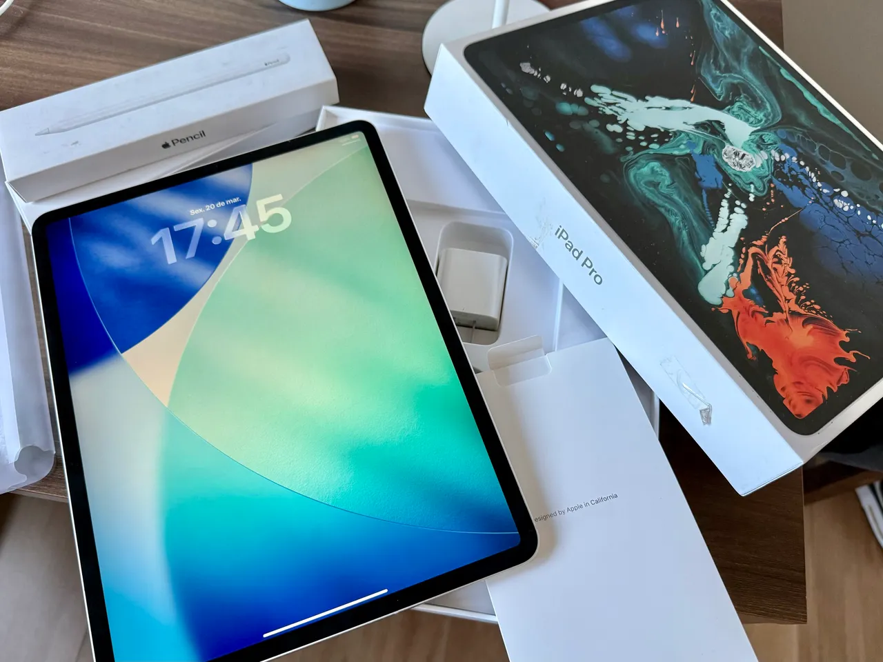 Apple iPad 第11世代　128GB シルバー Wi-Fi K1788 Apple iPad 11
