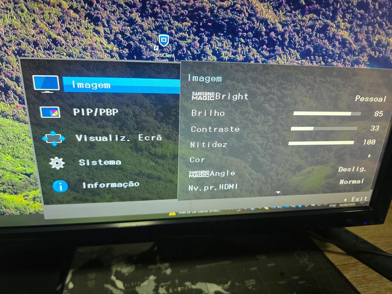 Monitor Samsung 28" ultra HD 4K  - Foto 5