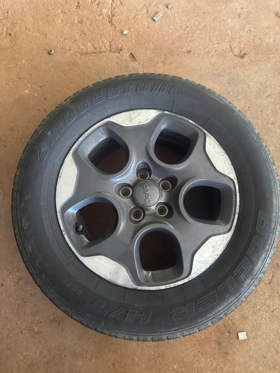 Vende se Pneus usado  - Foto 5