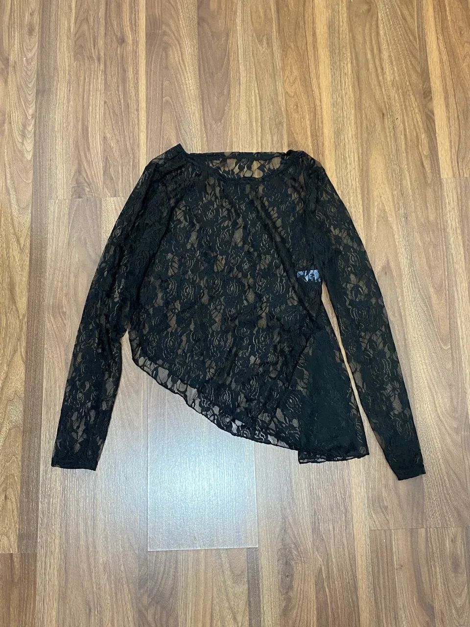 Blusa renda assimétrica  - Foto 3