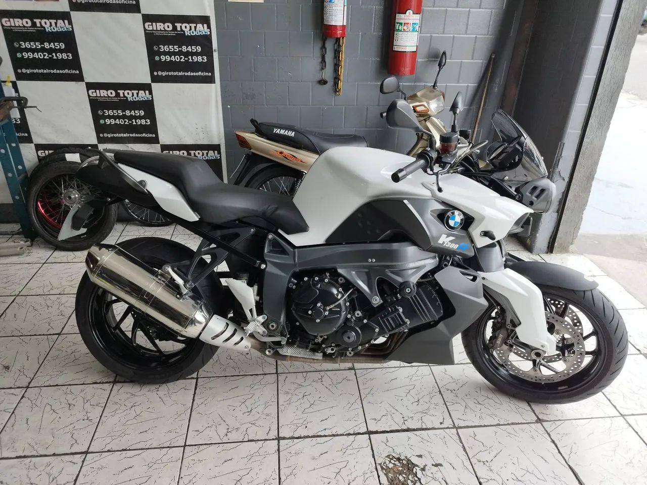 BMW K1300R