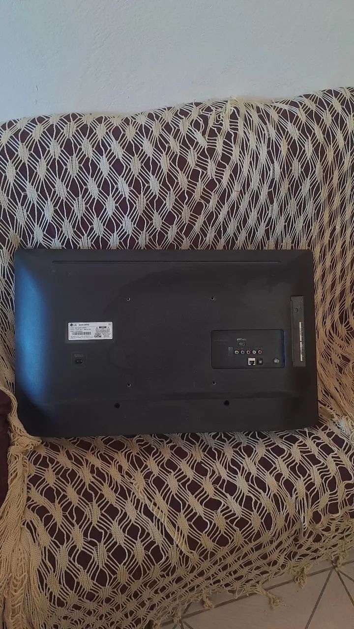 TV LG SMART 32' - Foto 3