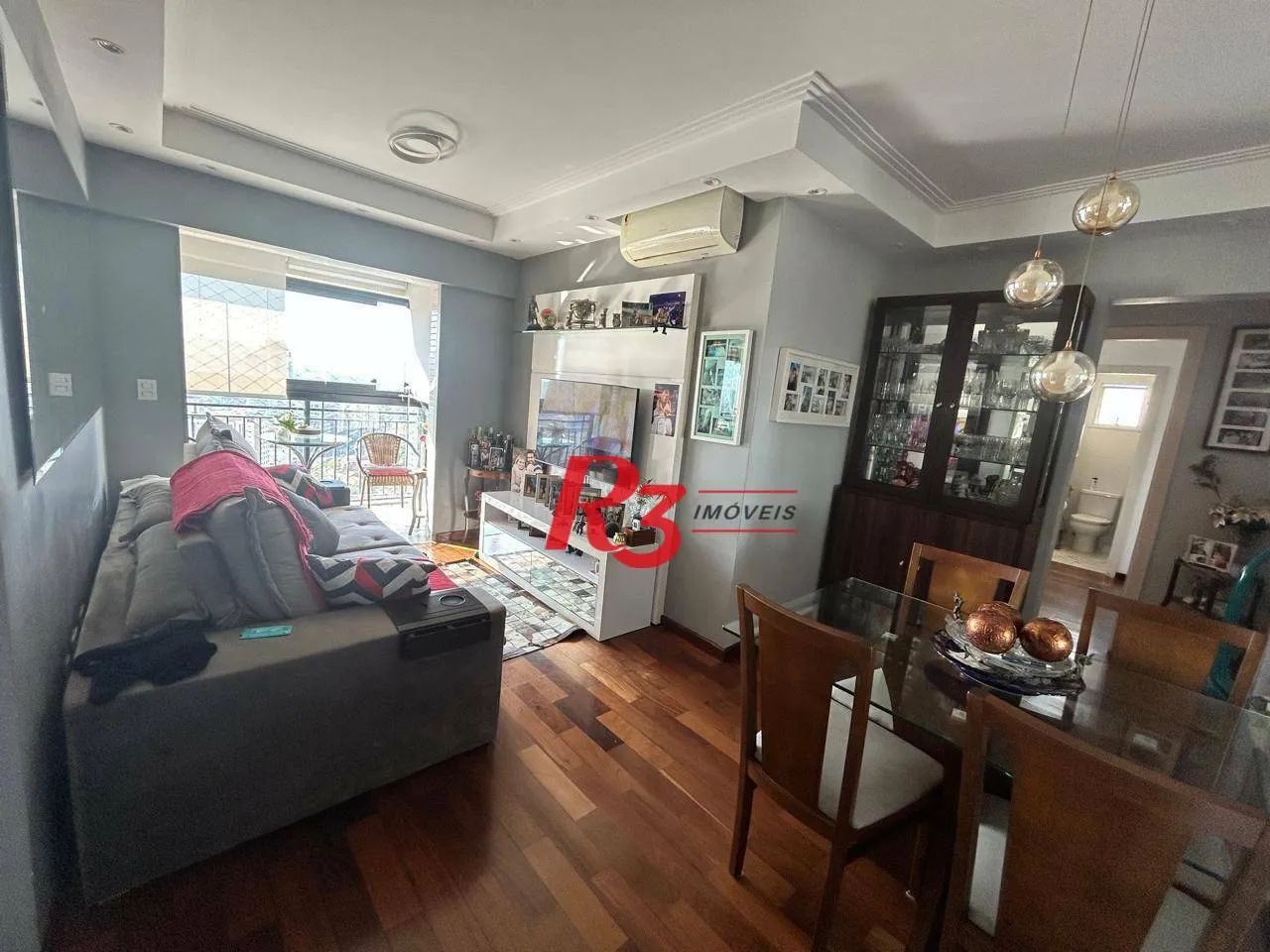 Apartamento com 2 dormitórios à venda, 64 m² por R$ 780.000,00 - Gonzaga - Santos/SP