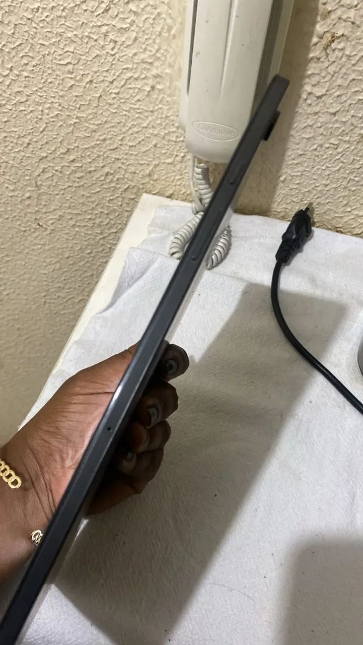 Venda Tablet Samsung A9+ - Foto 2