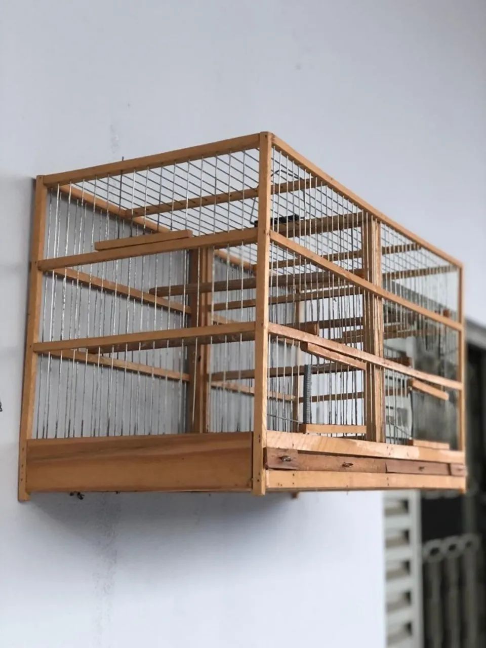 Gaiola dupla de madeira para pássaros - Foto 2