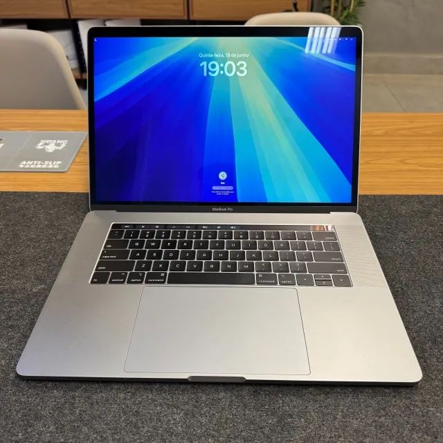 Macbook Pro 15,4" (2018) i7 16 RAM 512 GB | 6 Meses Garantia | Loja Física | Até 18x