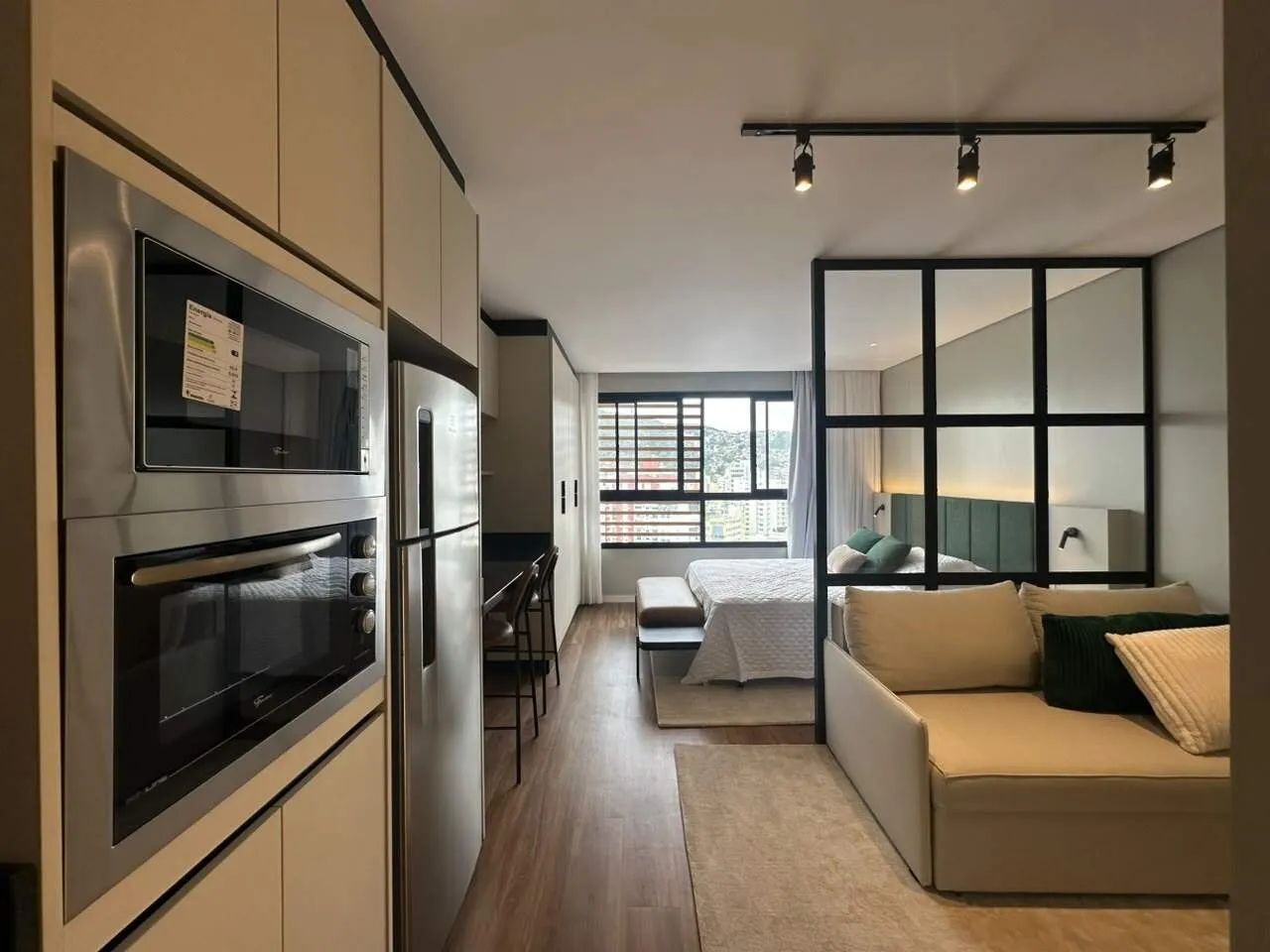 Centro | Estúdio mobiliado com 1 quarto