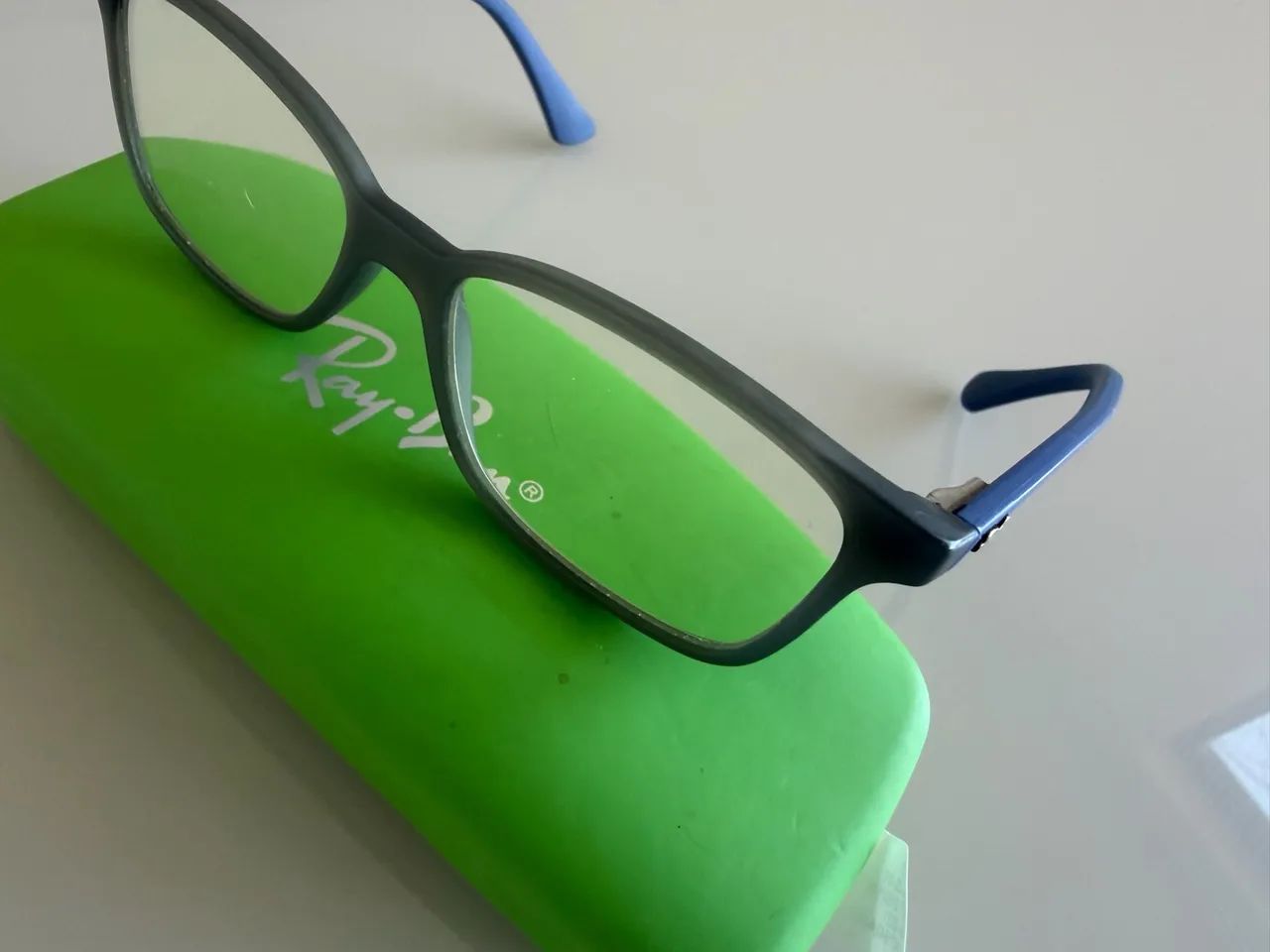 Óculos Ray Ban infantil cinza 