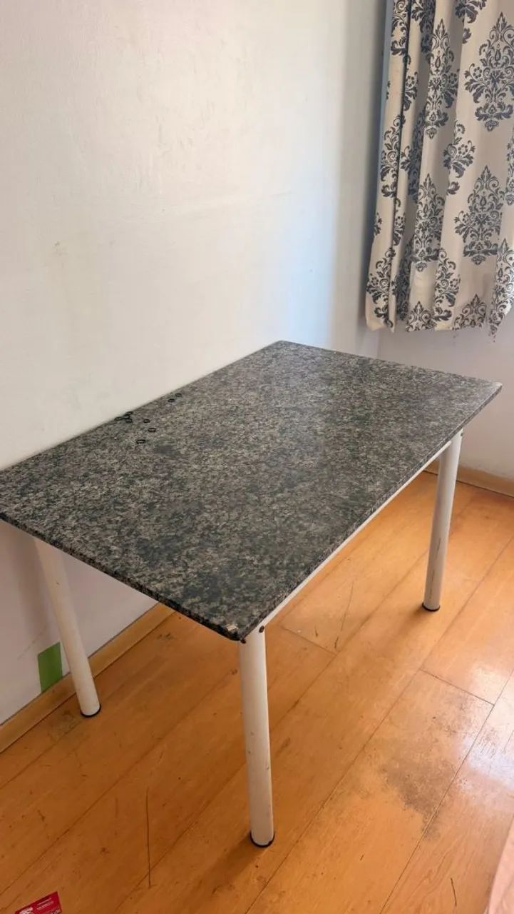 Mesa usada